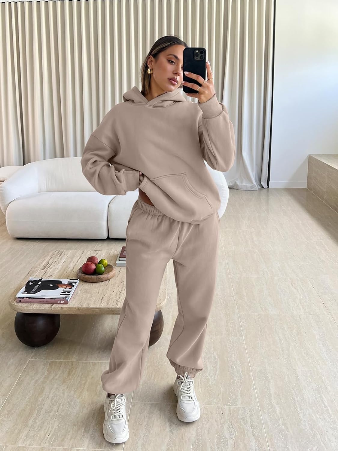 Chic Women’s Lounge Tracksuit Set